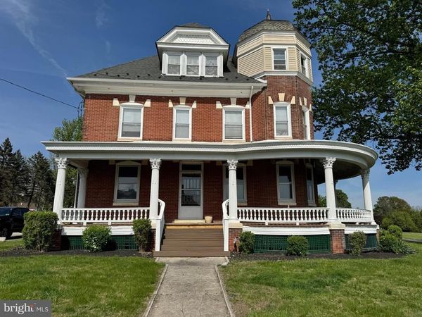 3009 RIDGE PIKE, Unit 1, EAGLEVILLE, PA 19403