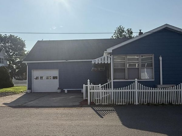 4 Dingwall Street, Plains, PA 18705