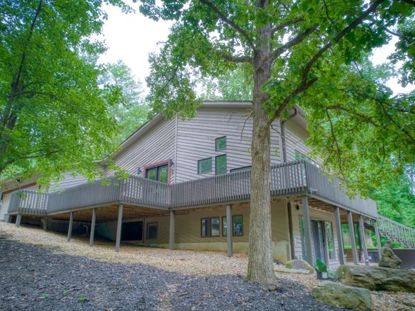 2 Trillium Lane, Murphysboro, IL 62966