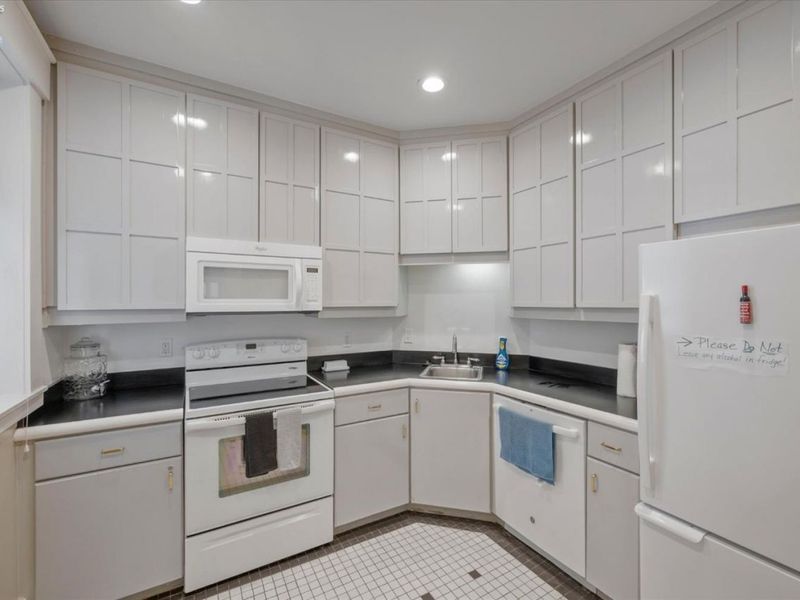 4395 Marin Woods, Unit A, Port Clinton, OH 43452 Photo 38