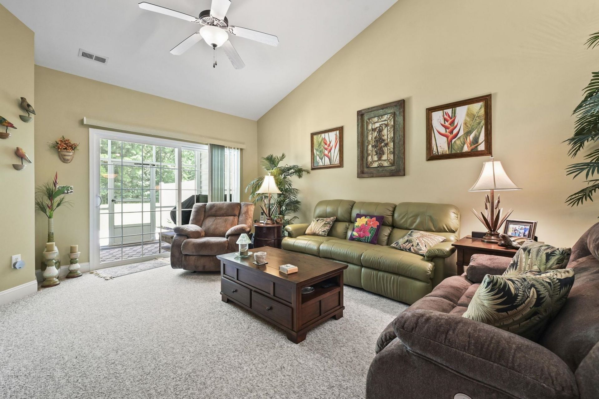 606 Botany Loop Photo 19