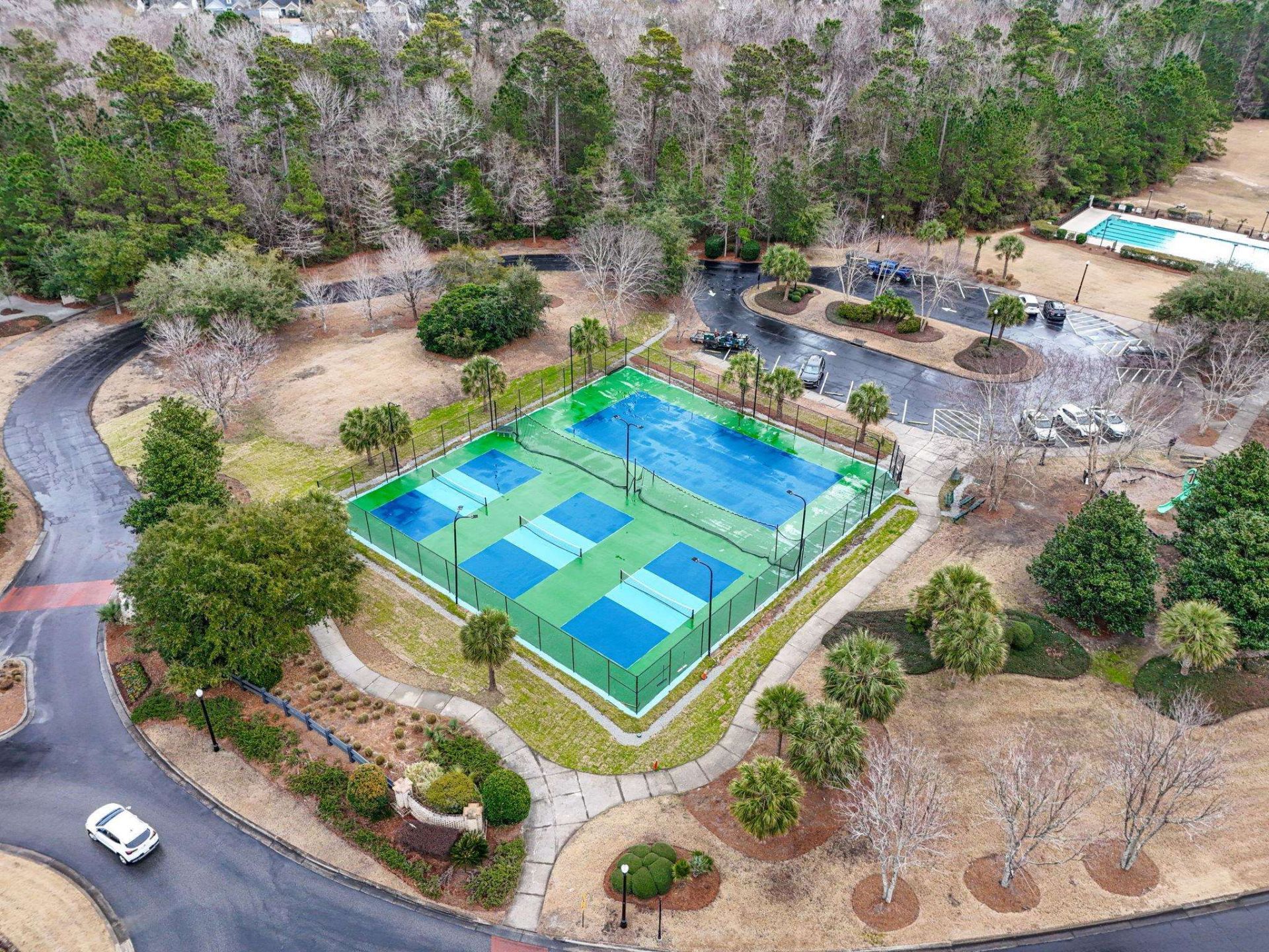 606 Botany Loop Photo 34