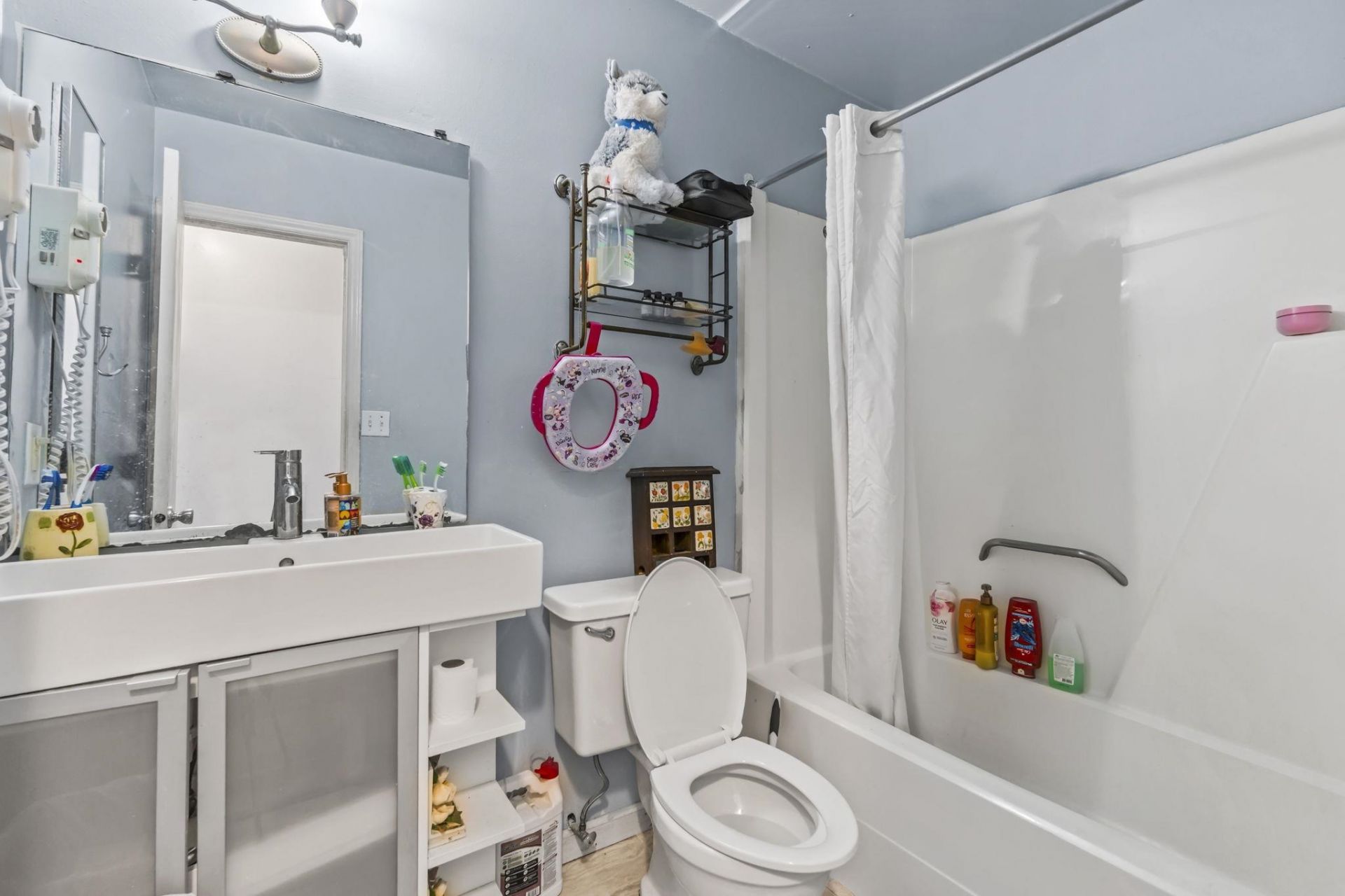 5567 Rosewood Dr. Photo 4