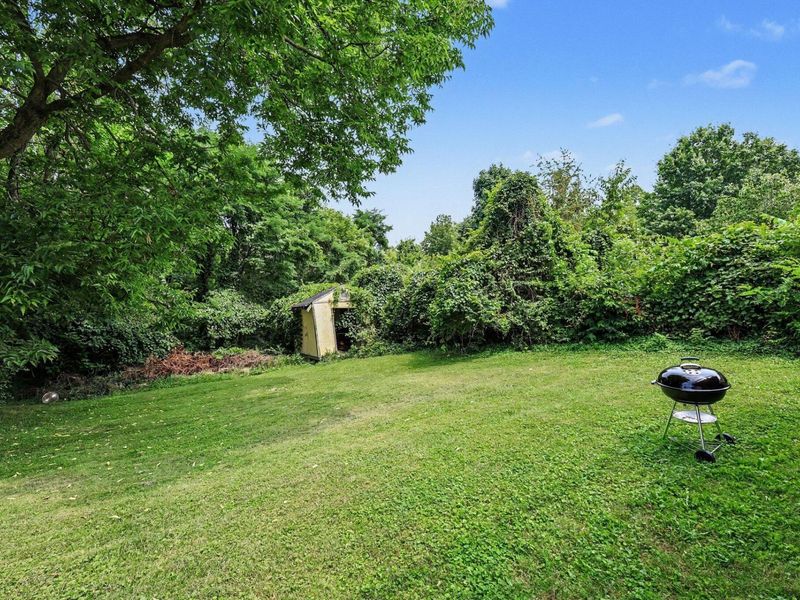 100 Sanders Drive, Florence, KY 41042 Photo 5