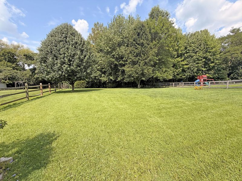 2678 Swaps Court, Burlington, KY 41005 Photo 2