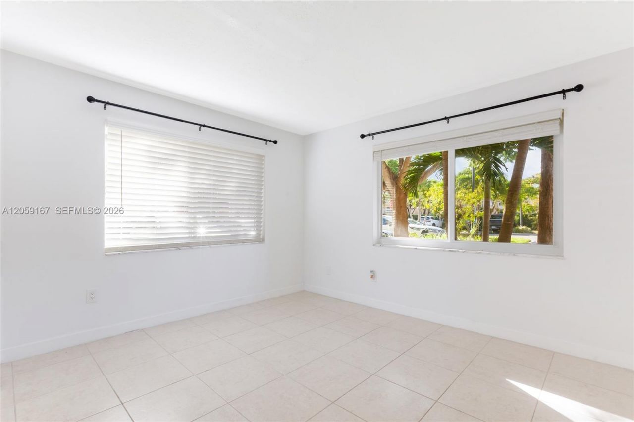 7705 Camino Real , Unit 101, Miami, FL 33143 Photo