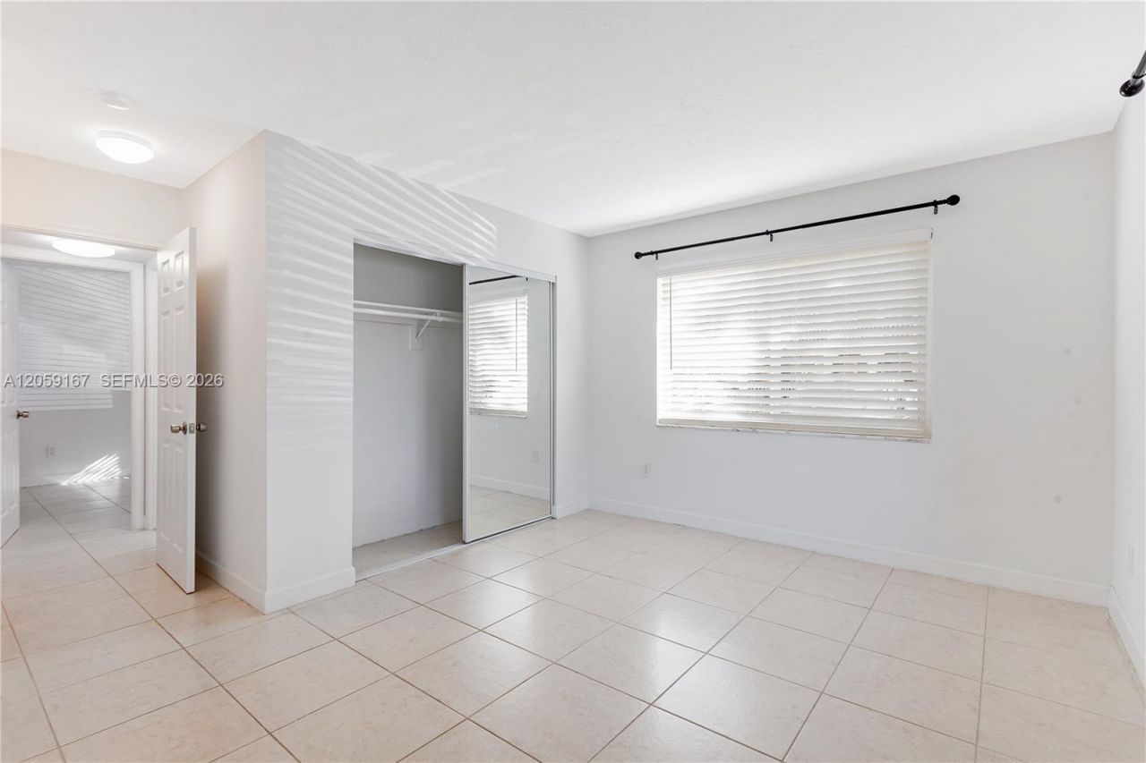 7705 Camino Real , Unit 101, Miami, FL 33143 Photo