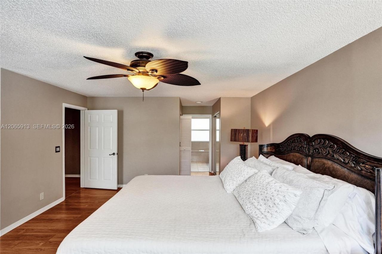 9308 NW 8th Cir, Plantation, FL 33324 Photo