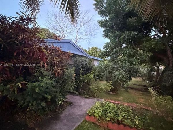 15005 SW 305th terrace , Homestead, FL 33033