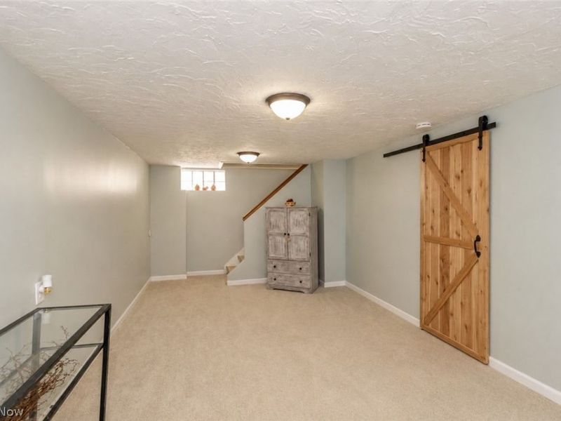 9408 S Highland Avenue , Garfield Heights, OH 44125 Photo 29