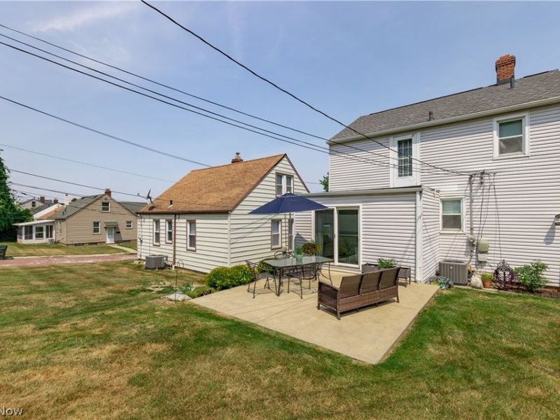 9408 S Highland Avenue , Garfield Heights, OH 44125 Photo 32