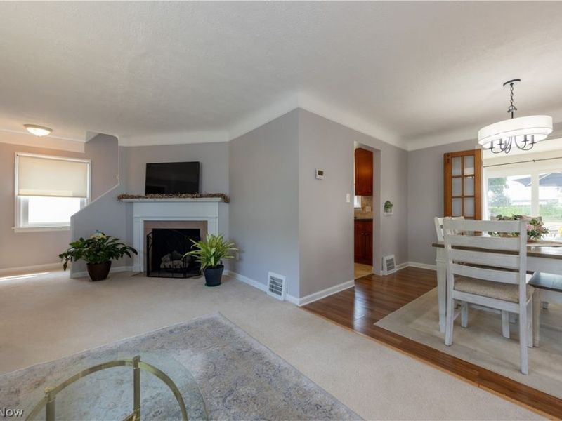 9408 S Highland Avenue , Garfield Heights, OH 44125 Photo 5