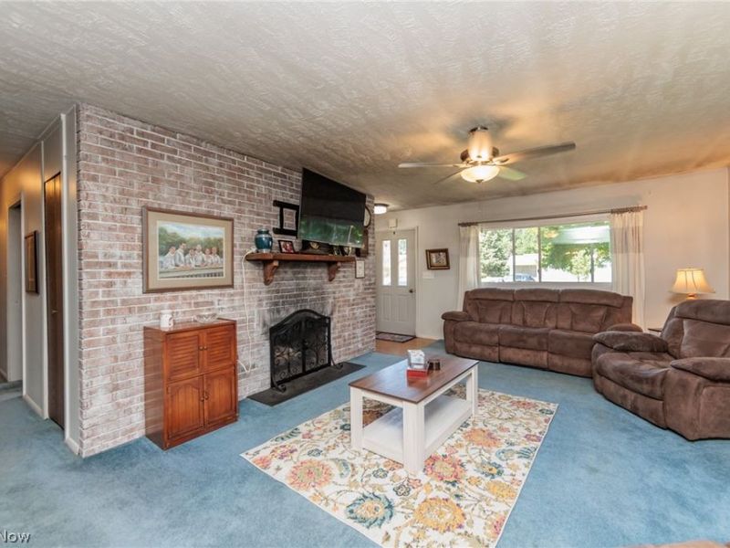 141 Sunset Drive, Berea, OH 44017 Photo 4