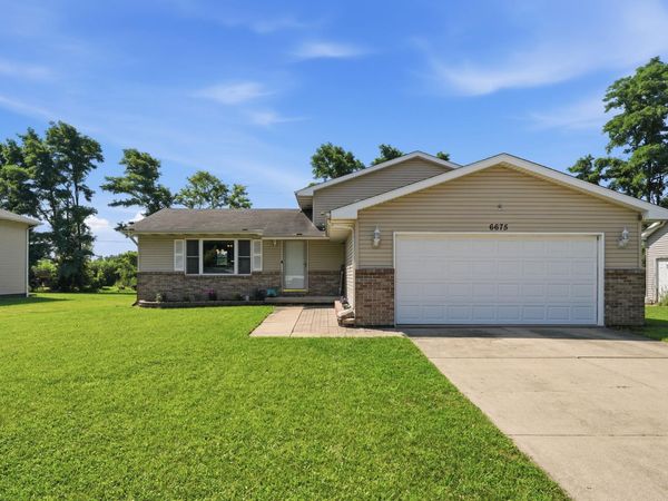 6675 Silver Cloud Drive, Portage, IN 46368
