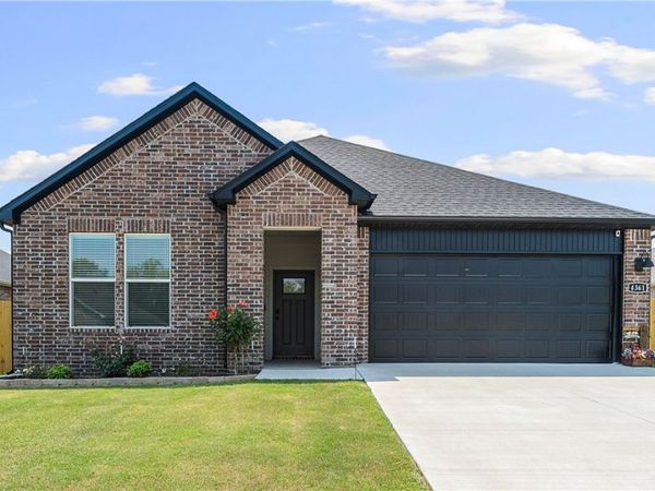 4361 Florentina Avenue , Springdale, AR 72764