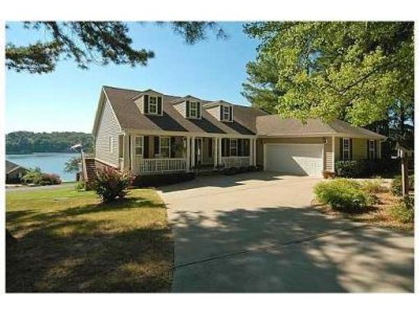 1 Glamis Lane, Bella Vista, AR 72715