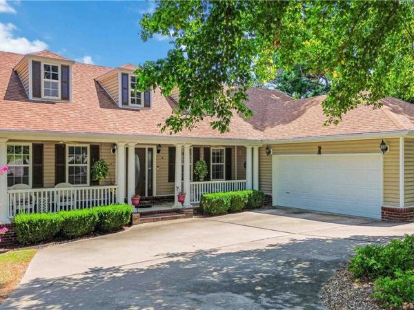 1 Glamis Lane , Bella Vista, AR 72715