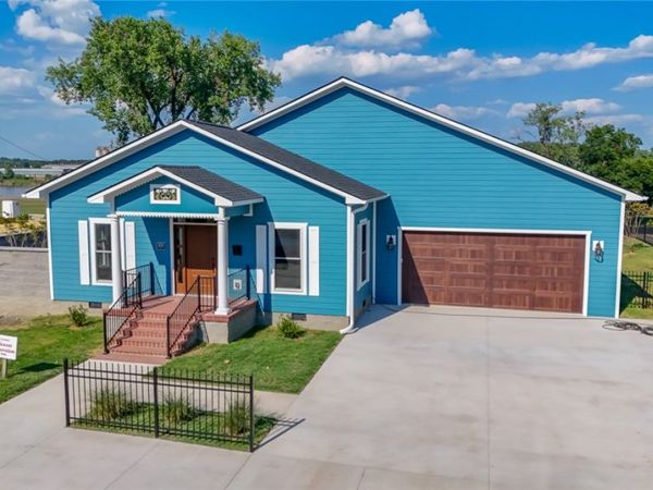 213 S Front , Dardanelle, AR 72834