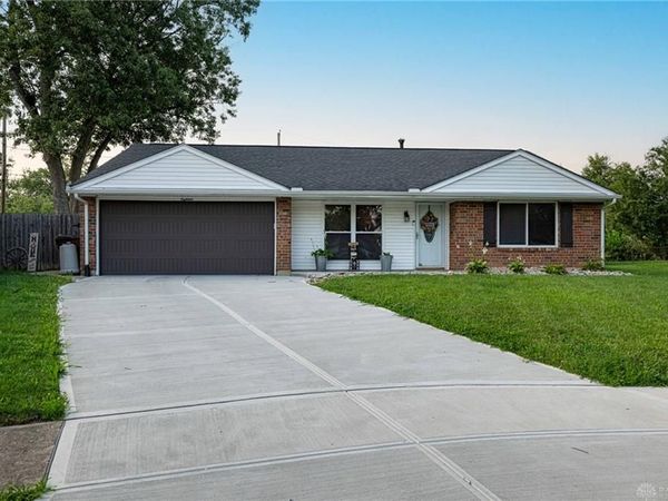 18 Kimberly Court, Germantown, OH 45327