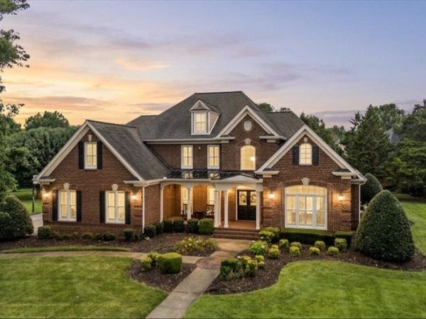 9867 Windrose Circle , Chattanooga, TN 37421