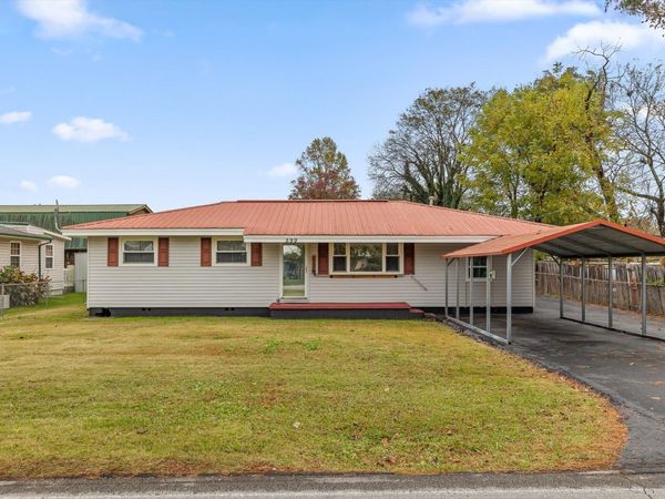 599 Steele Road , Rossville, GA 30741