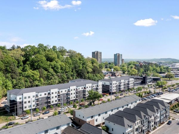 782 Riverfront Parkway , Chattanooga, TN 37402