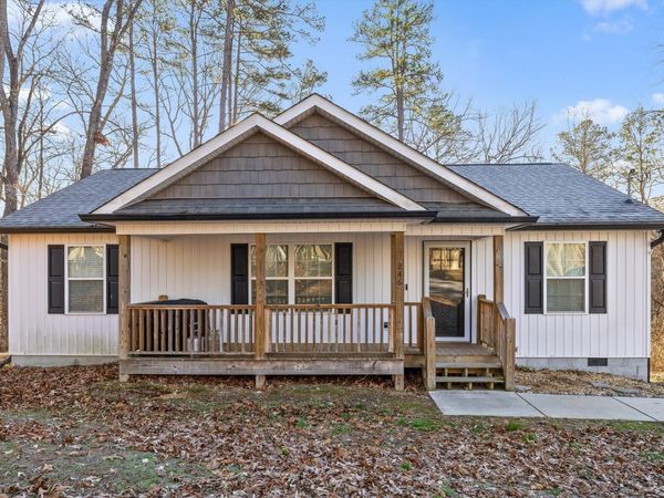 246 Old Babb Road , Rocky Face, GA 30740