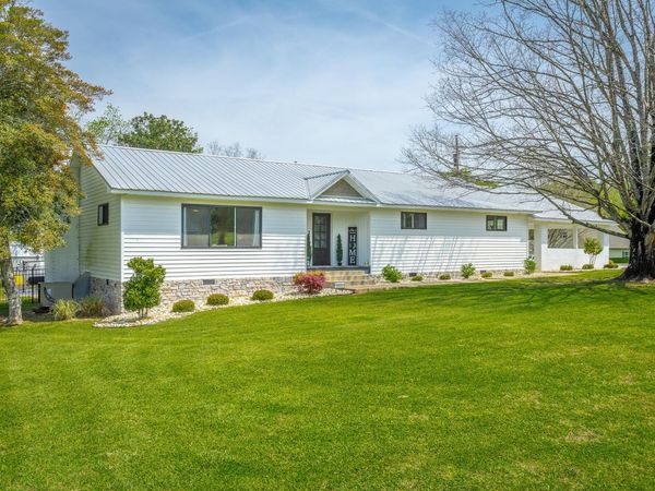 327 Irwin Avenue , Decatur, TN 37322