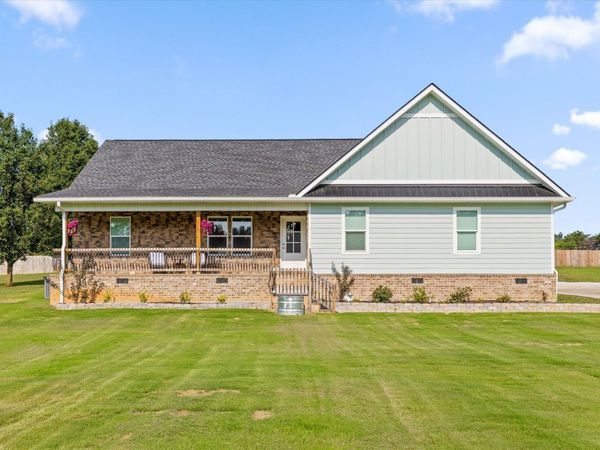 104 Lexington Stop Drive , Rock Spring, GA 30739