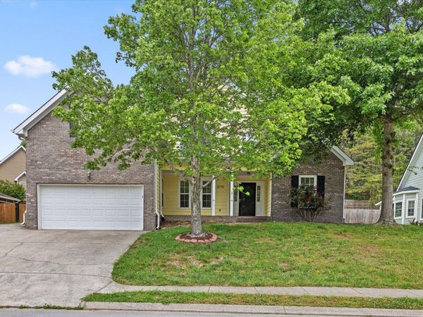 5775 Crooked Creek Drive , Ooltewah, TN 37363