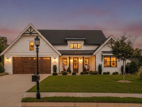 8289 Blackrock Drive , Ooltewah, TN 37363