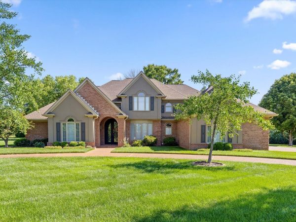 7729 Diamondhead Drive , Ooltewah, TN 37363