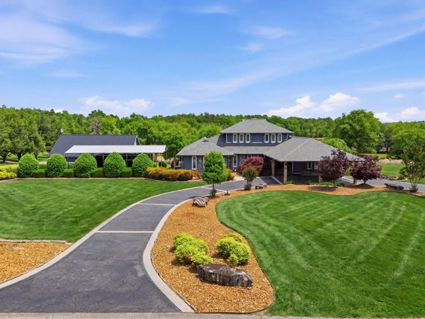 401 Gholdston Drive , Dayton, TN 37321