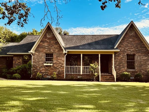 293 NW Colony Lane NW, Cleveland, TN 37312