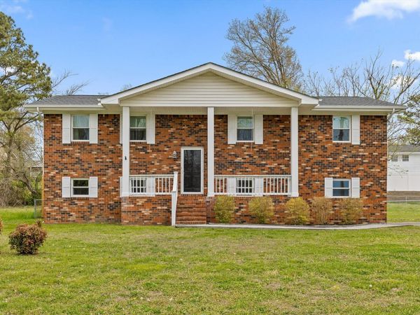 215 Battlewood Drive , Fort Oglethorpe, GA 30742