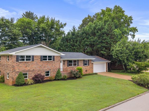 2307 Brookhaven Circle , Chattanooga, TN 37421