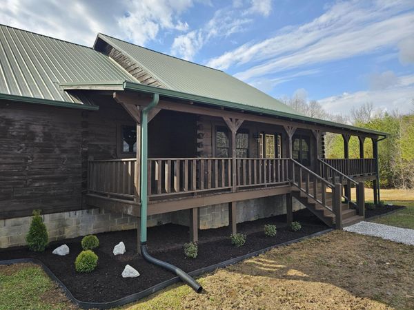 371 Plaza Drive , Madisonville, TN 37354