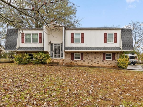 1524 Caramel Circle , Hixson, TN 37343