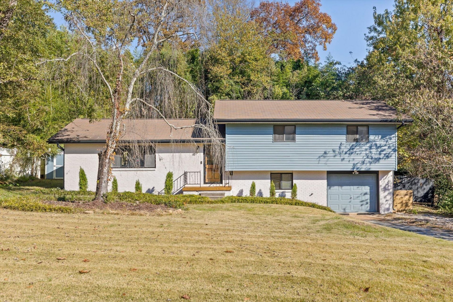 1313 Michael Lane , Hixson, TN 37343 Main Photo