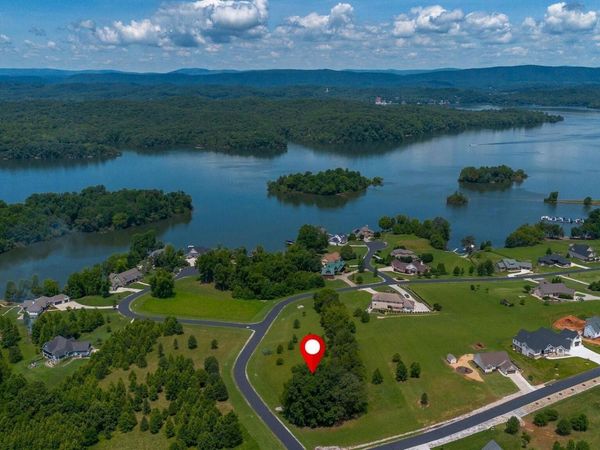 503 W Shore Drive , Rockwood, TN 37854