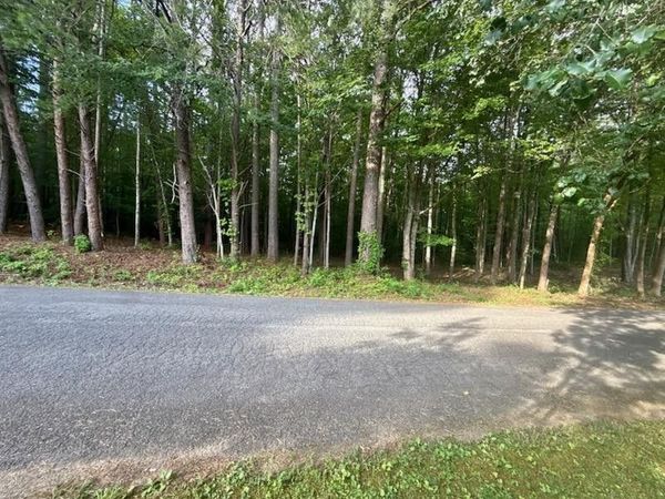 5 Tennessee 68 , Unit #5, Turtletown, TN 37391