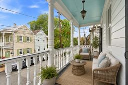 96 Bogard Street photo 4