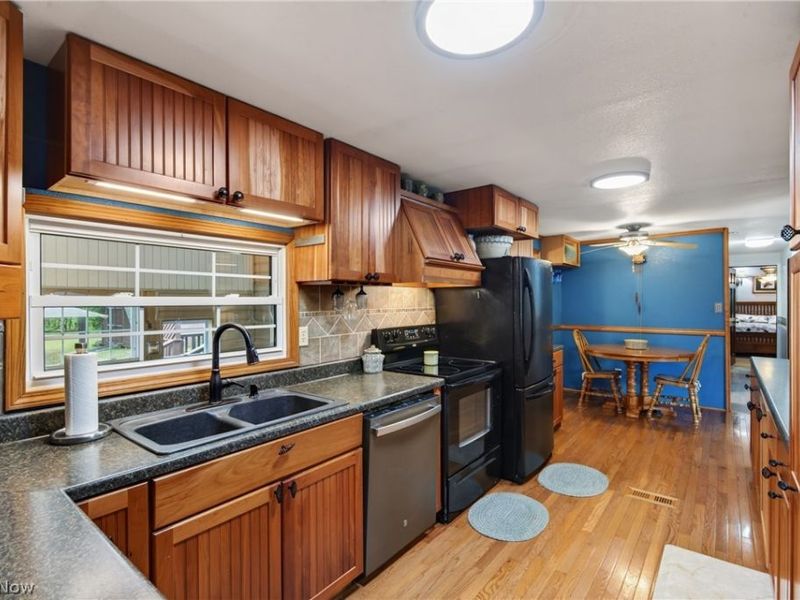 15890 Moseley Road, Madison, OH 44057 Photo 10
