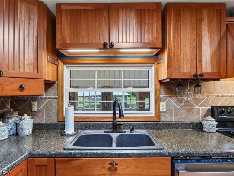 15890 Moseley Road, Madison, OH 44057 Photo 11