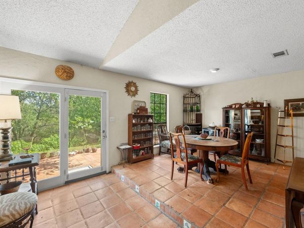 9820 Timber Ridge PASS, Austin, TX 78733
