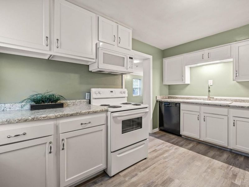 2736 Barthas Place, Colerain Township, OH 45239 Photo 41