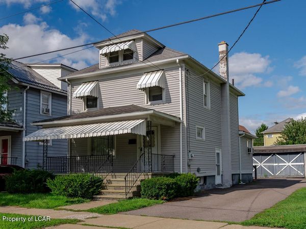 166 E Bennett Street, Kingston, PA 18704