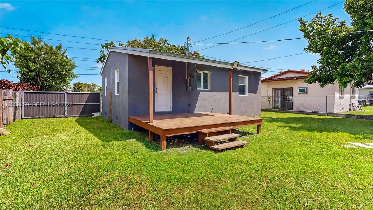 1238 Old Dixie Hwy, Homestead, FL 33030 Photo