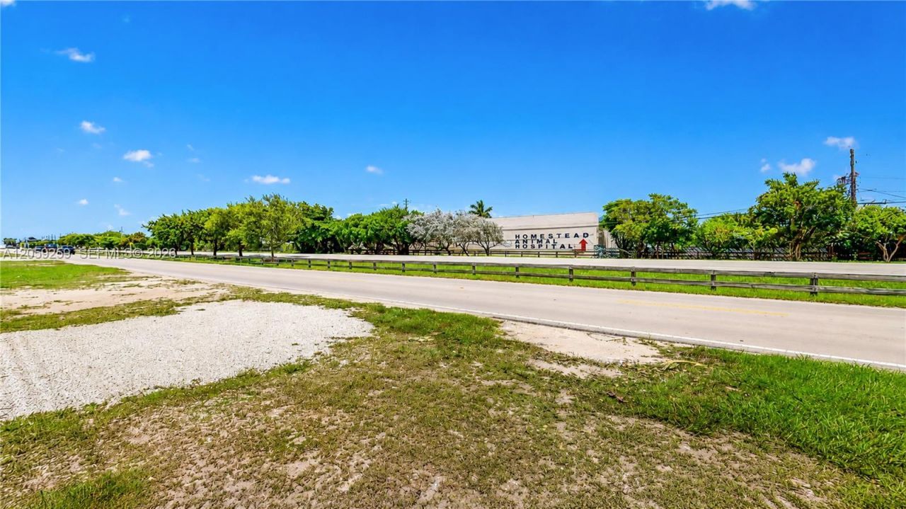 1238 Old Dixie Hwy, Homestead, FL 33030 Photo