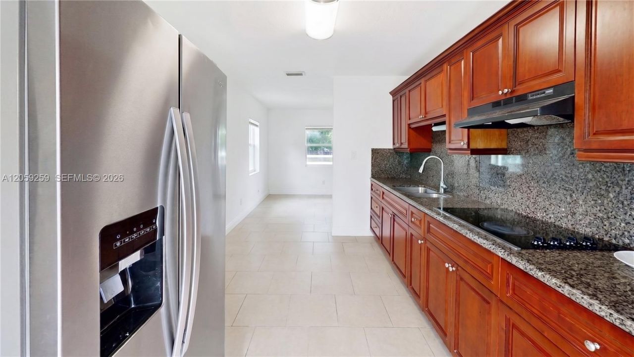 1238 Old Dixie Hwy, Homestead, FL 33030 Photo